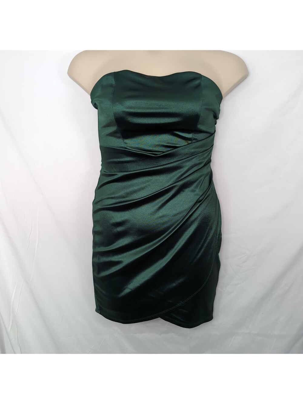 Emerald Sundae Green Satin Strapless Ruched Bodycon Mini Dress Homecoming Size M